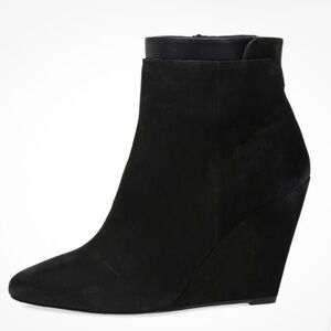 Vince Ludlow Pointed-Toe Wedge Boot Black Suede and Leather Womens Size 8.5